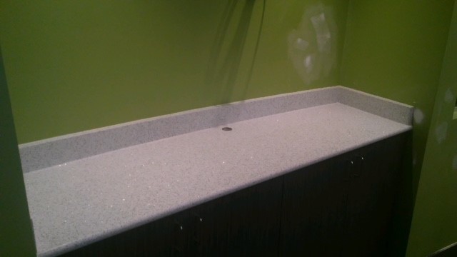 Cambria Whitney White Sparkle Quartz Countertop In Tierra Verde