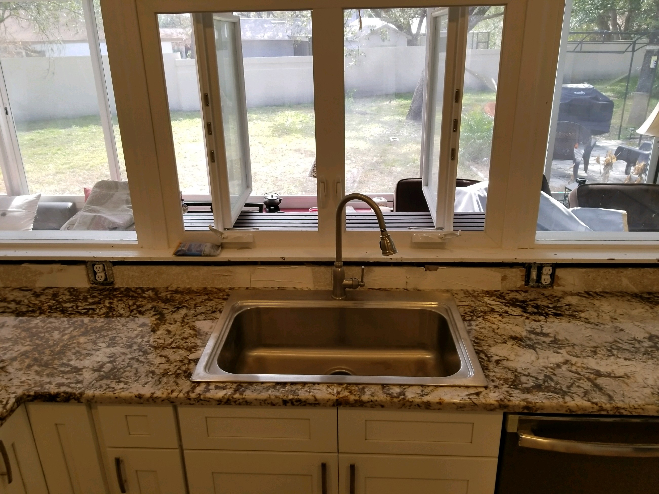 White Tiger Granite Kitchen Countertop Remodel In Spring Hill Fl